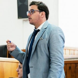 Γιώργος Μπουζάκης Γιώργος Μπουζάκης